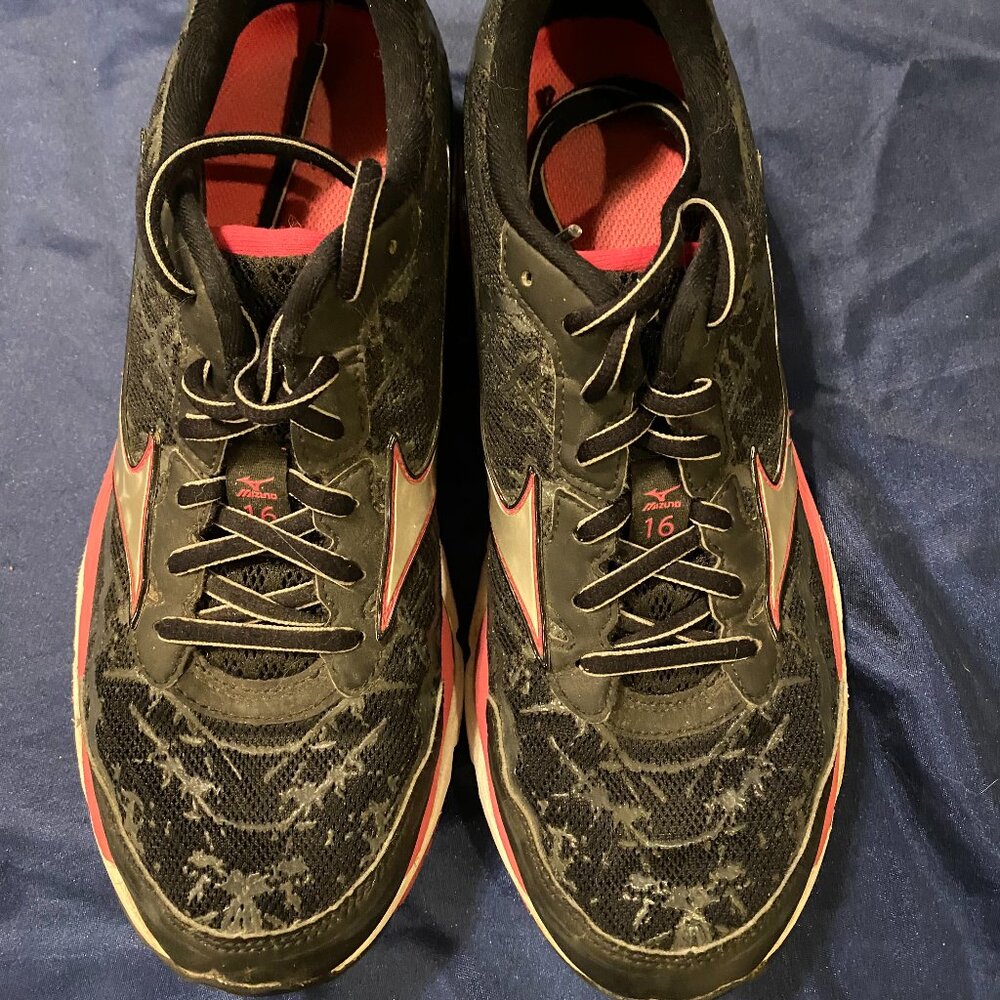 Mizuno Womens Running Shoe Wave Creation 20 Athletic Black & Pink Sz 9